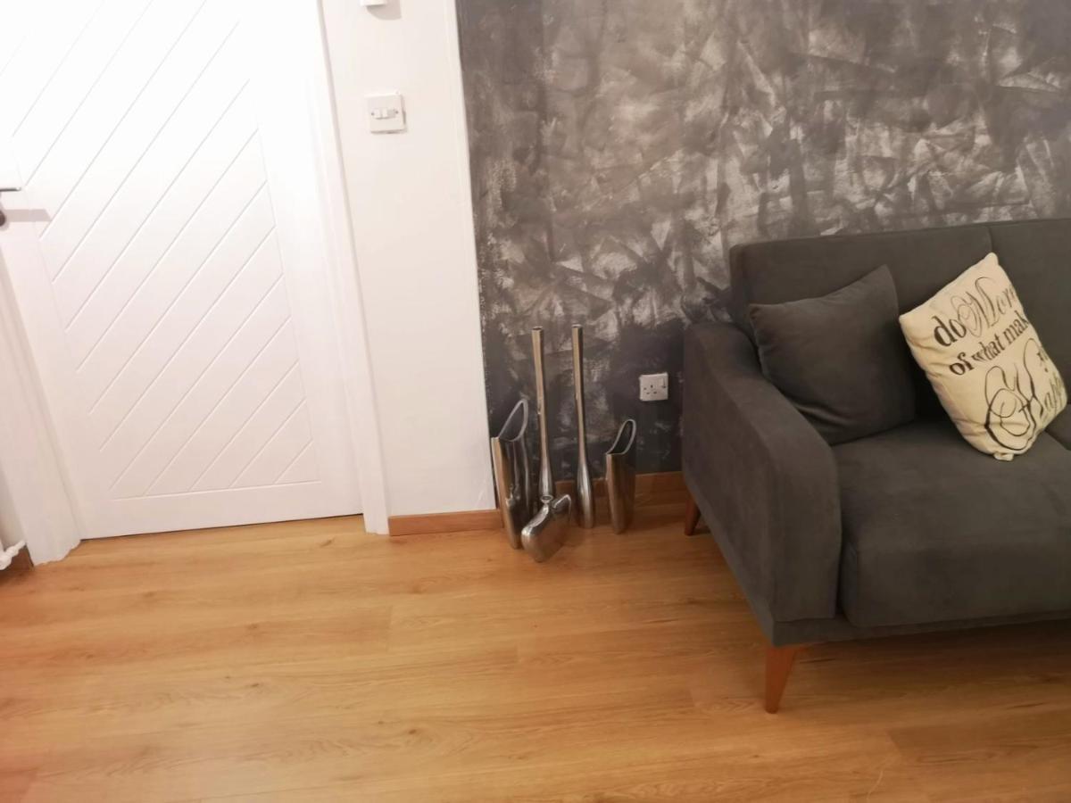 Kalidonia Residence Suite Nicosia , Spacious 2 Bedroom Suite With Office ภายนอก รูปภาพ