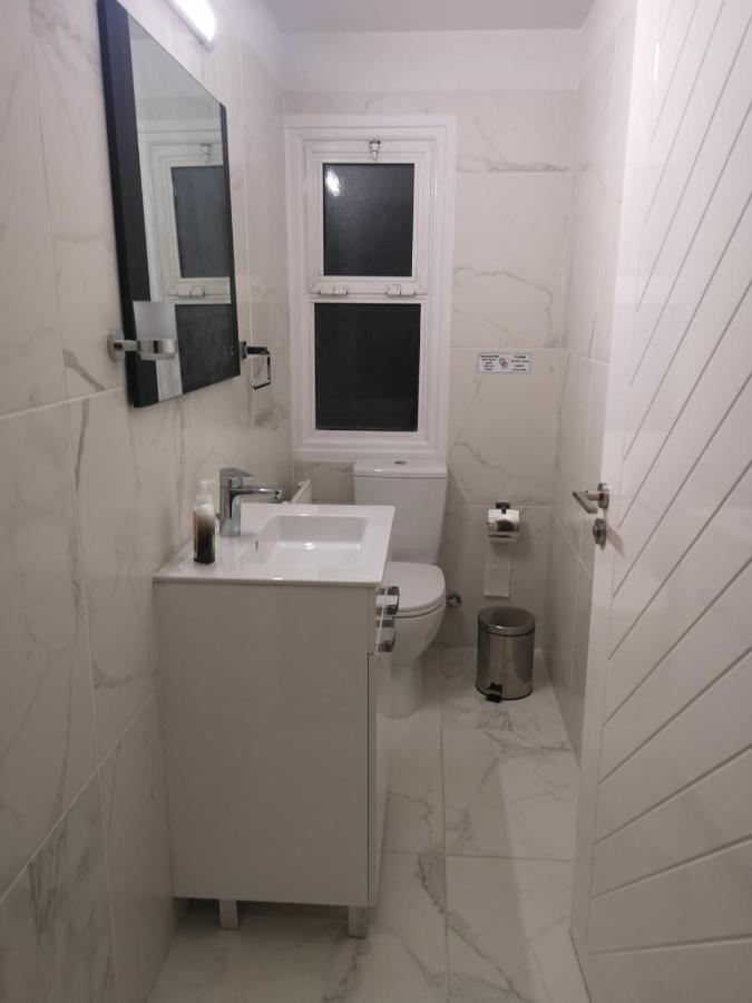 Kalidonia Residence Suite Nicosia , Spacious 2 Bedroom Suite With Office ภายนอก รูปภาพ