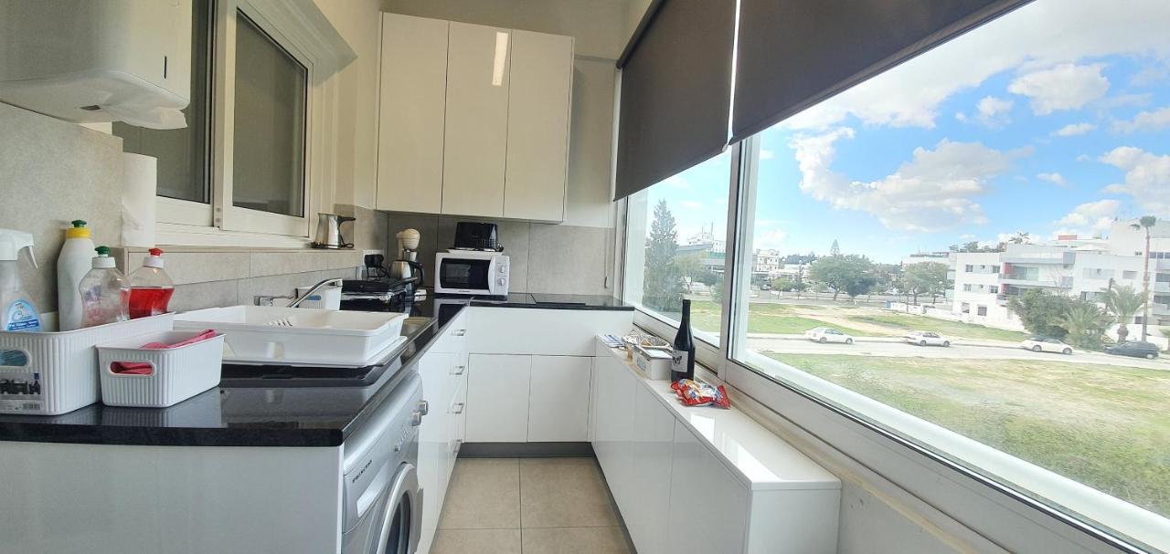 Kalidonia Residence Suite Nicosia , Spacious 2 Bedroom Suite With Office ภายนอก รูปภาพ
