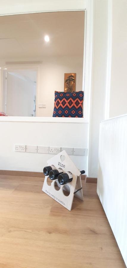 Kalidonia Residence Suite Nicosia , Spacious 2 Bedroom Suite With Office ภายนอก รูปภาพ